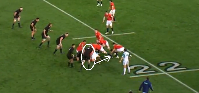 No protection for Conor Murray on the weak/blind side of the ruck. Brodie Retallick is in a great position to tackle Murray, and is the only option the All Blacks have to make any contest on the ball. If anything, the Lions need to tighten up their rucks to ensure Murray has blockers on both sides, not just the strong side.
